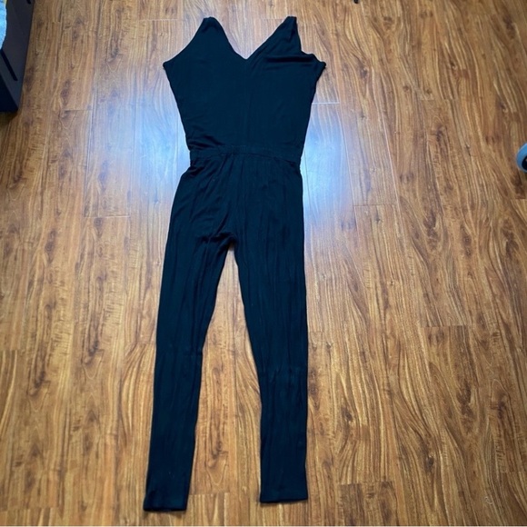 Vince Women's Black Tank V Neck Ponte Stretch Skinny Jumpsuit Size Medium Boho - Picture 3 of 16